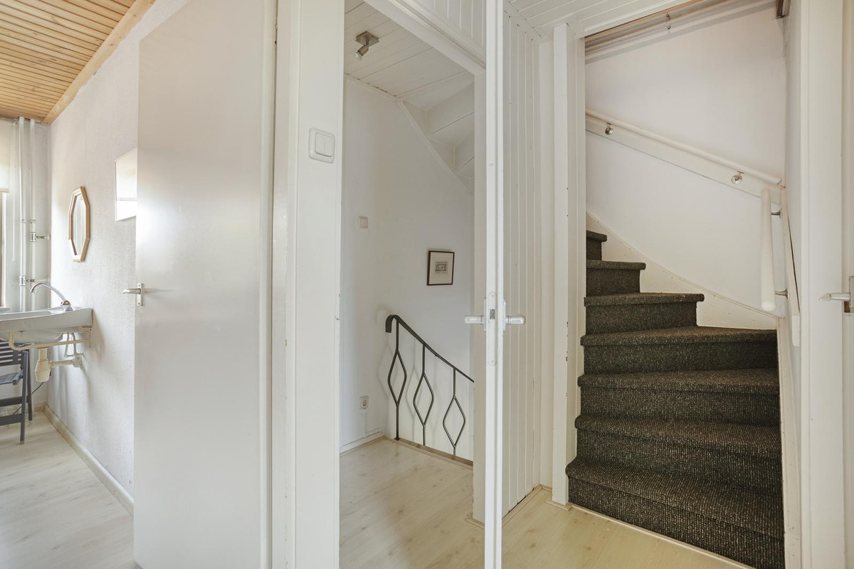 Tussenwoning te koop: Prinses Margrietlaan 12, Tiel