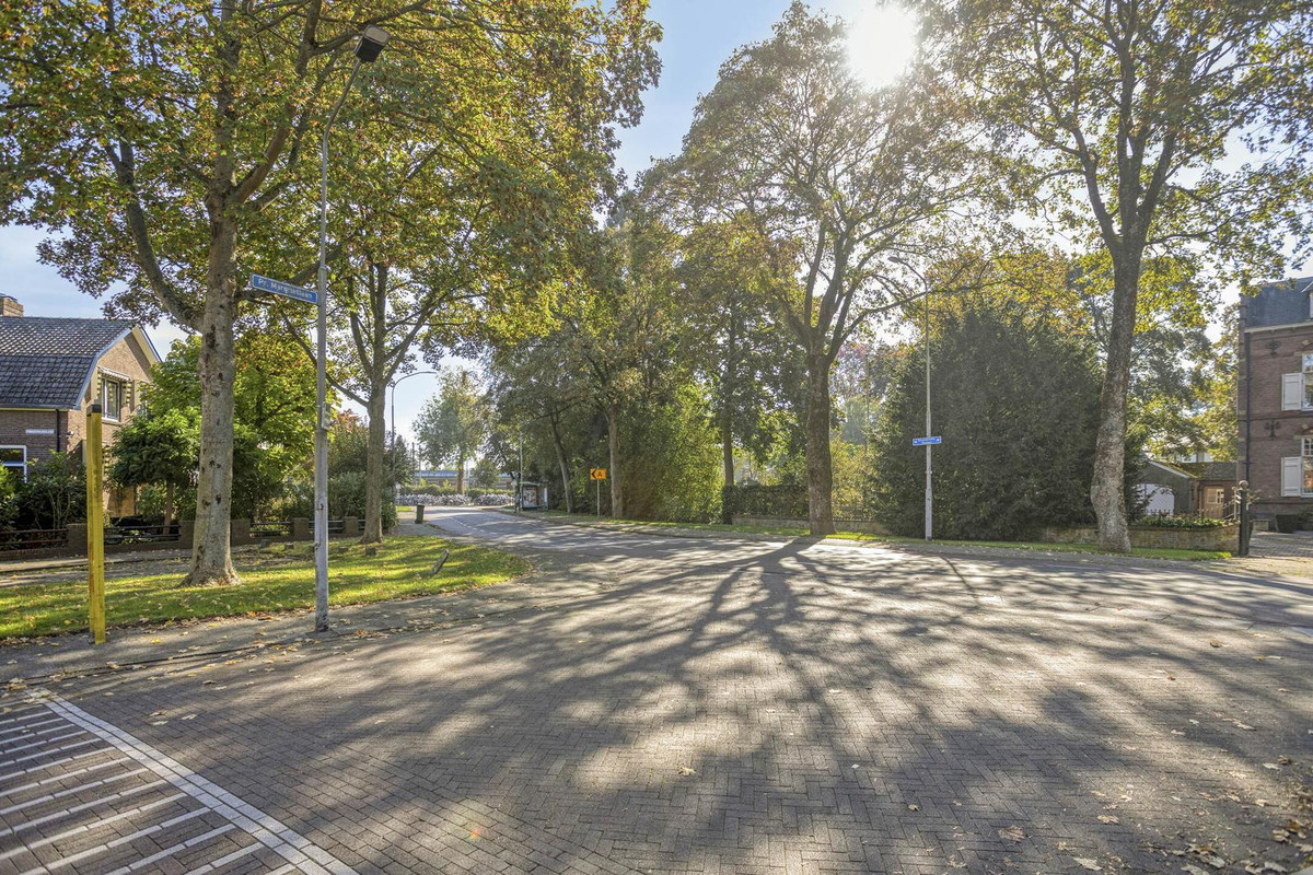 Tussenwoning te koop: Prinses Margrietlaan 12, Tiel