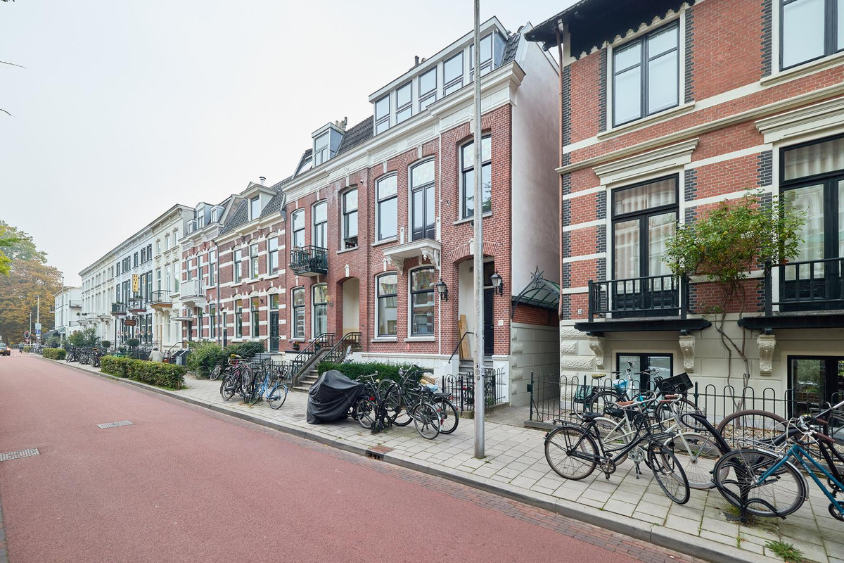 Tussenwoning te koop: F.C. Dondersstraat 20, Utrecht