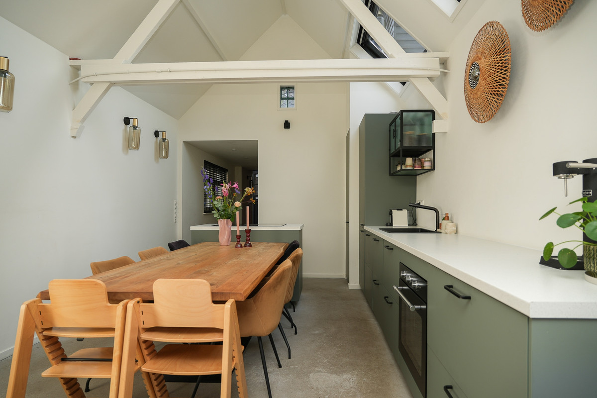 Hoekwoning te koop: Voorstraat 13, Heukelum
