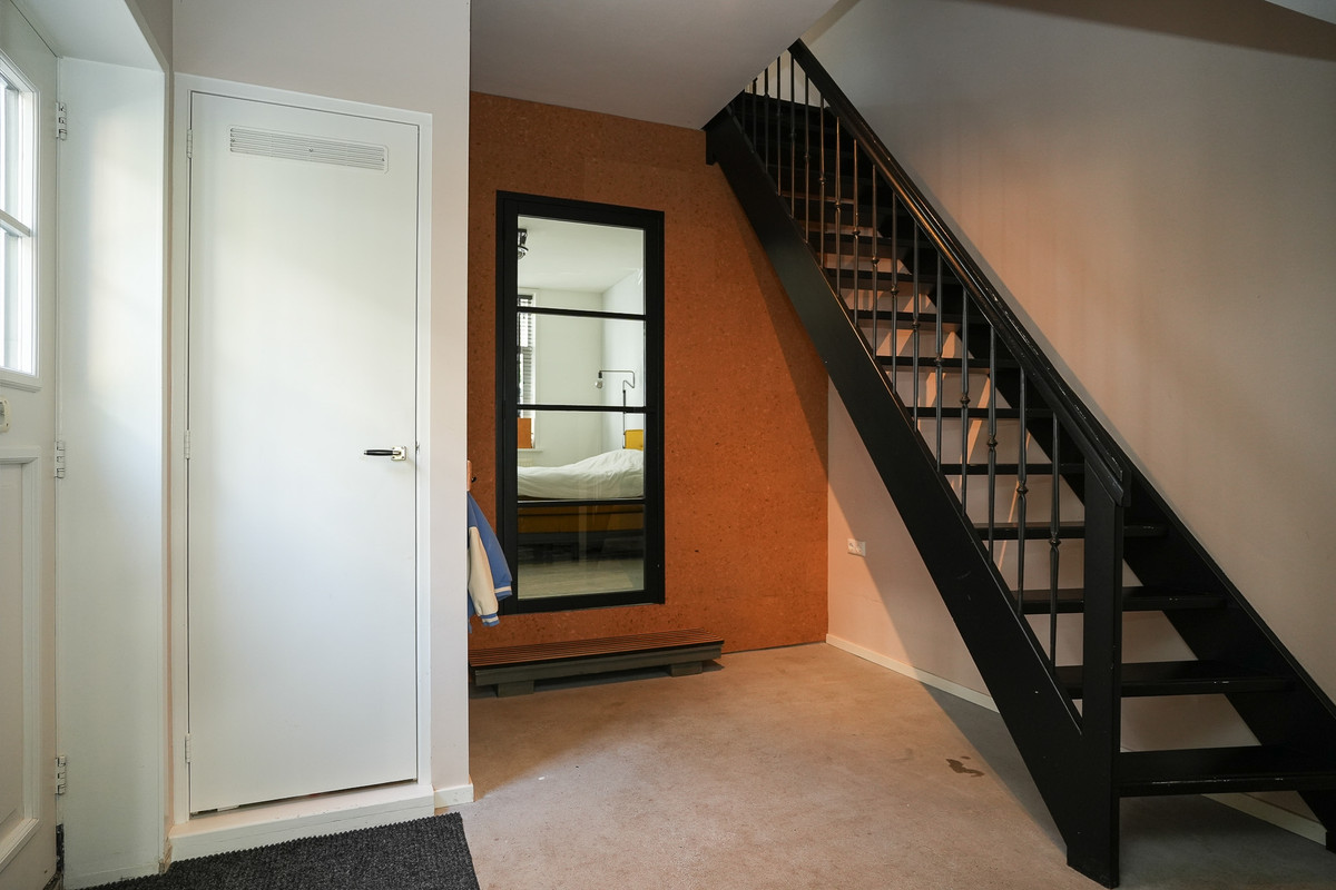 Hoekwoning te koop: Voorstraat 13, Heukelum