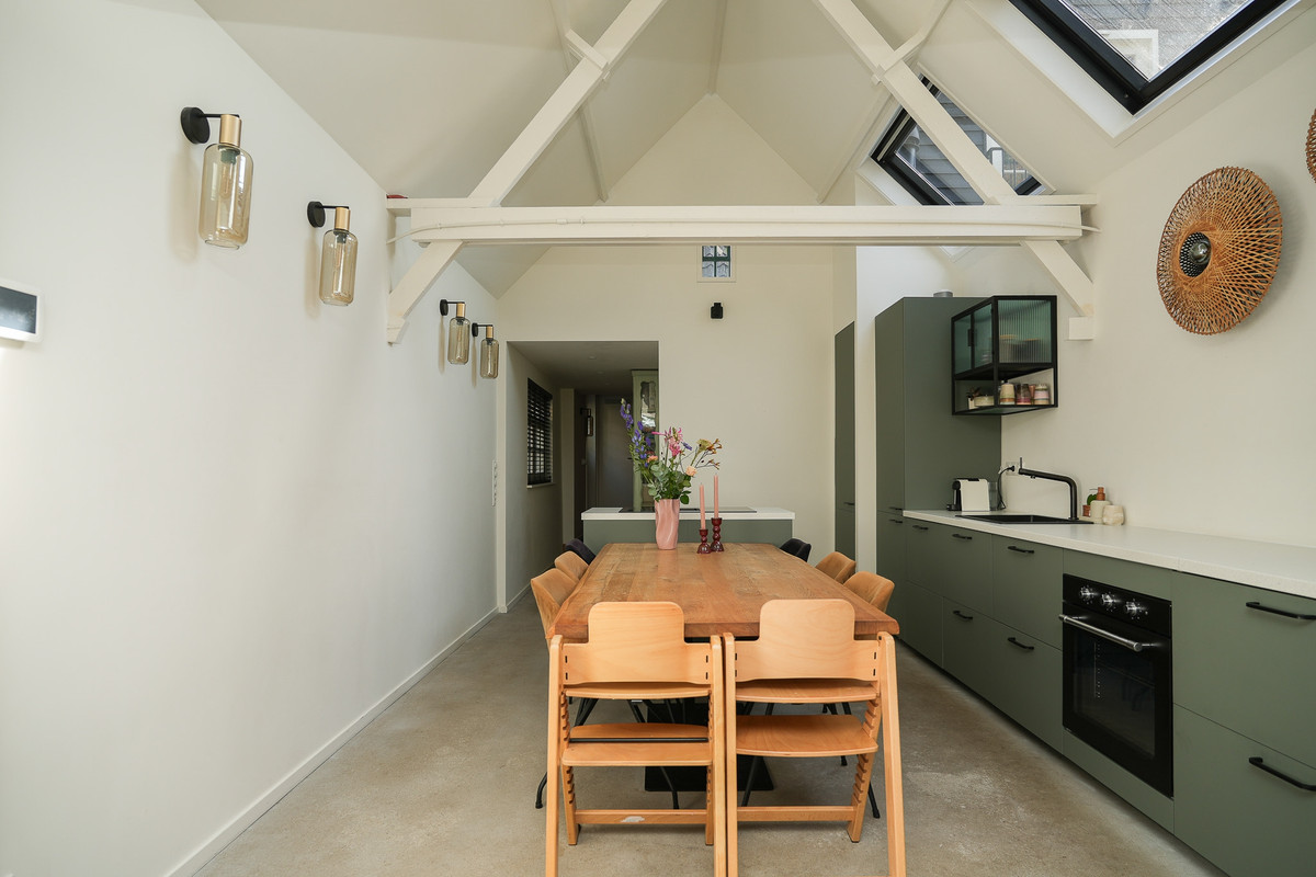 Hoekwoning te koop: Voorstraat 13, Heukelum