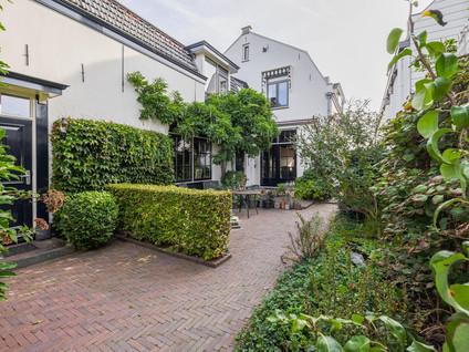 Dorpstraat 68