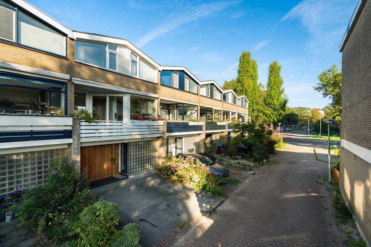 Tussenwoning te koop: Jan den Boerplein 5, Gouda