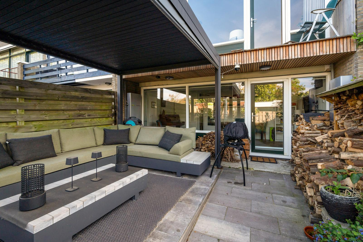 Tussenwoning te koop: Jan den Boerplein 5, Gouda