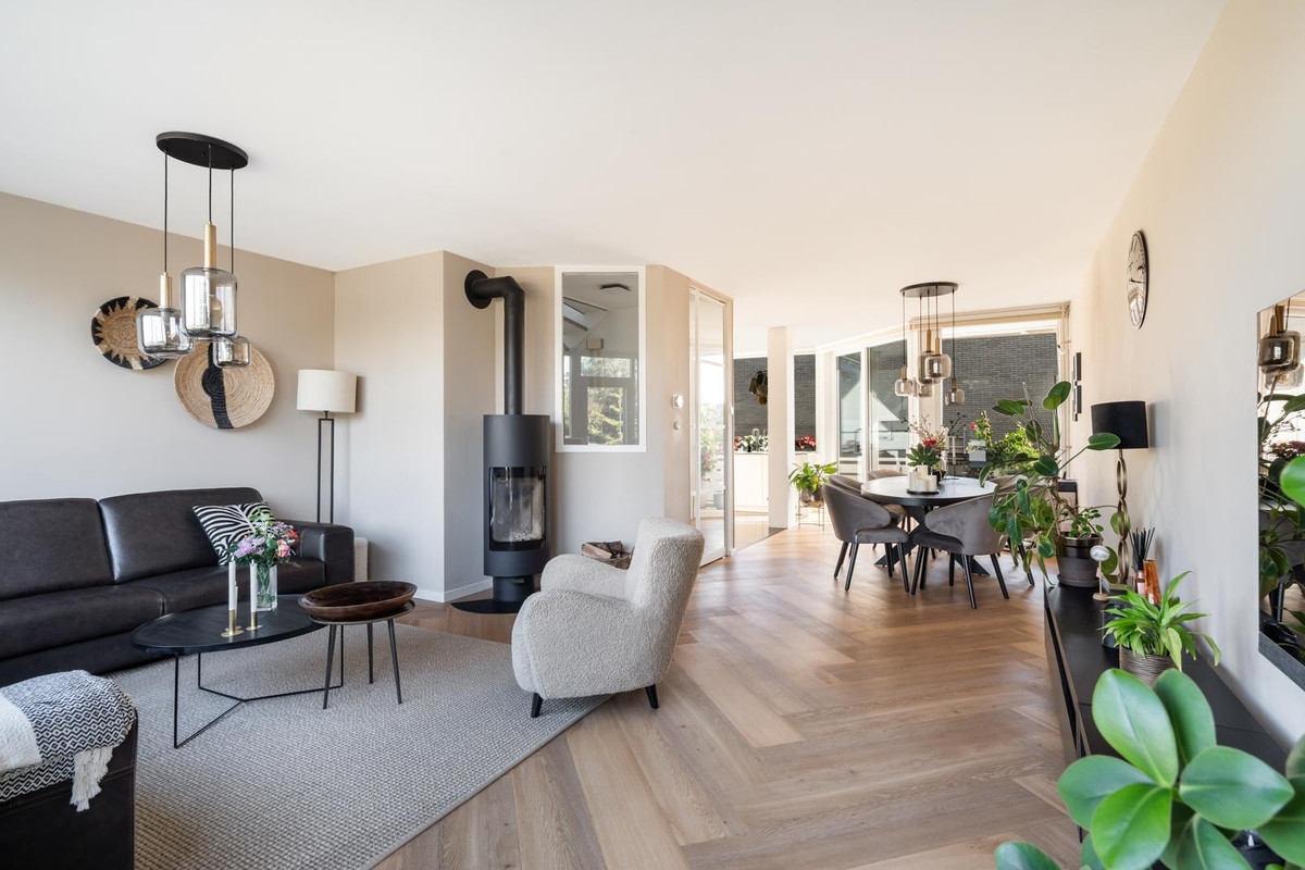Tussenwoning te koop: Jan den Boerplein 5, Gouda