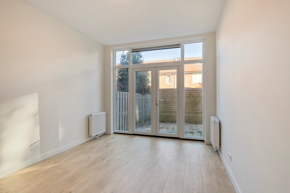 Appartement te huur: Lange Hilleweg 209A, Rotterdam