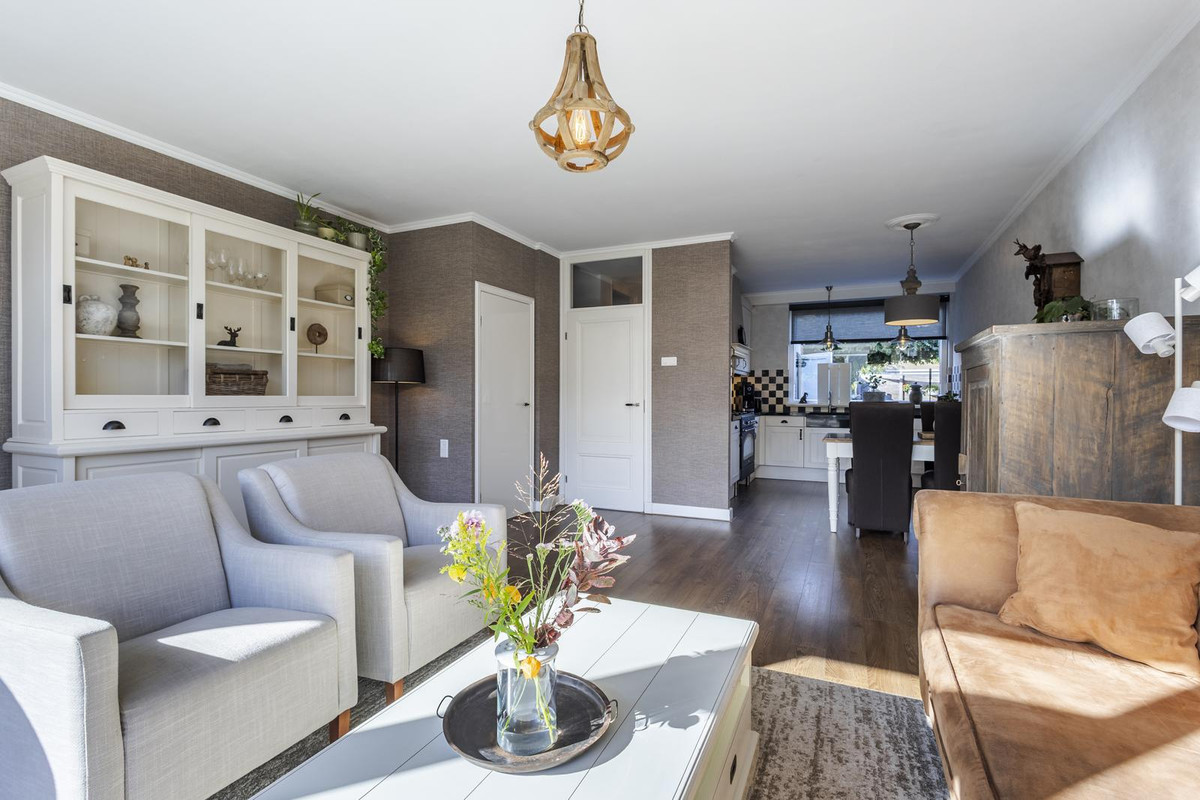 Hoekwoning te koop: Lange Griendsweer 103, Hardinxveld-Giessendam