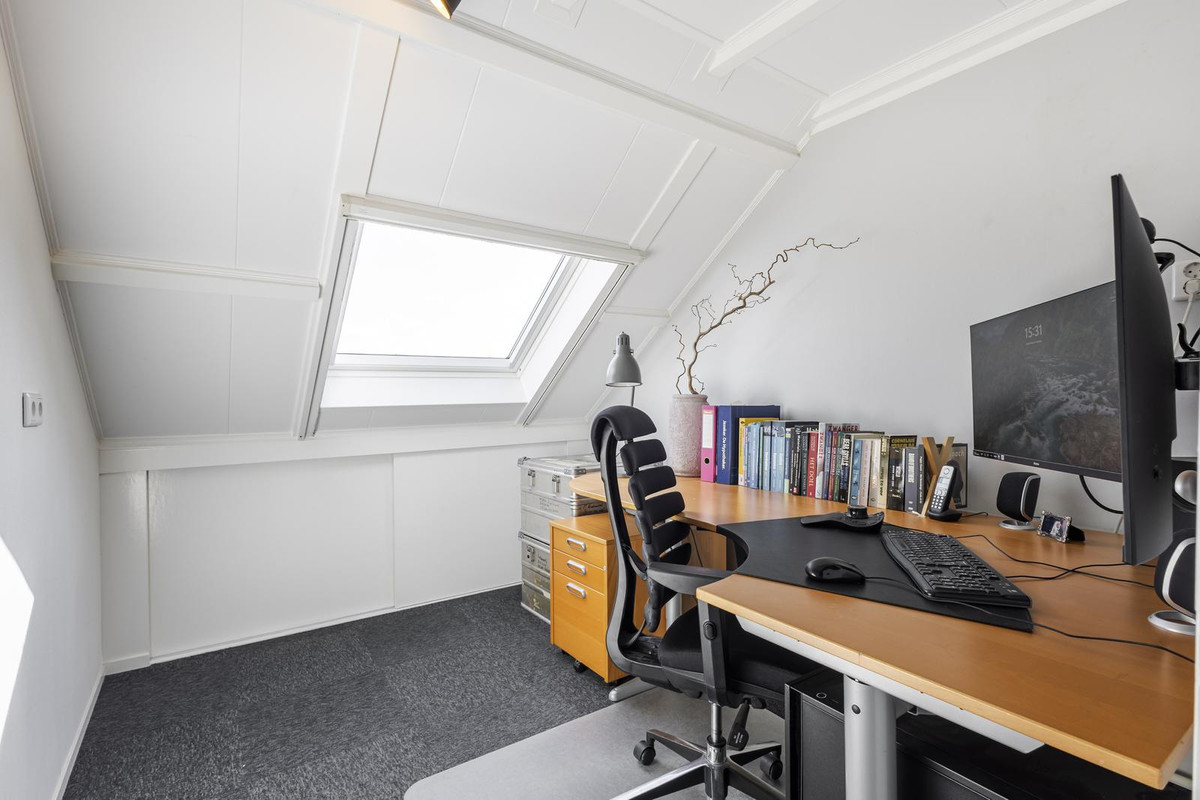Hoekwoning te koop: Lange Griendsweer 103, Hardinxveld-Giessendam