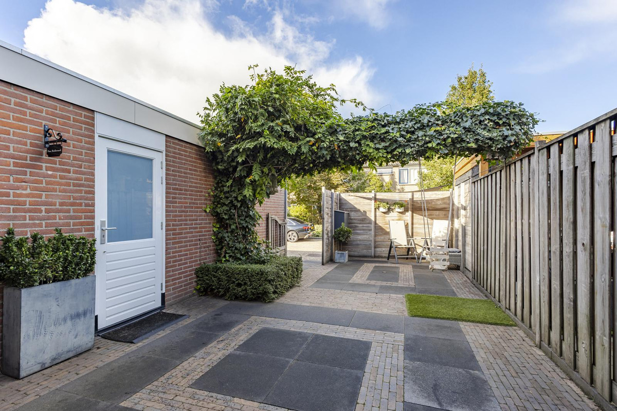 Hoekwoning te koop: Lange Griendsweer 103, Hardinxveld-Giessendam