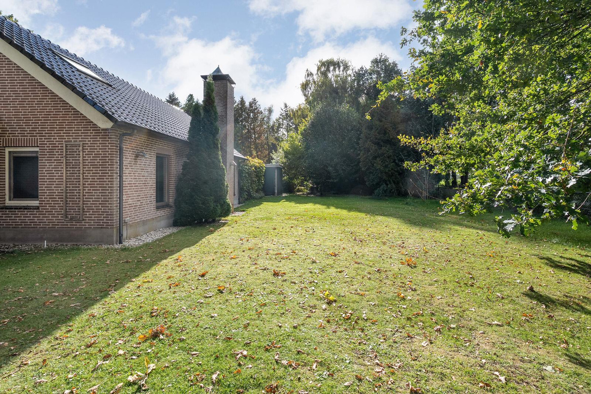 Vrijstaande woning te koop: Sabeldier 4, Koekange