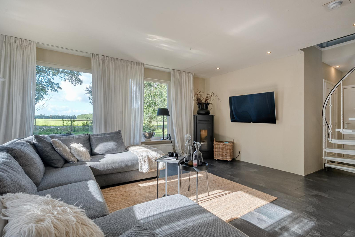 Vrijstaande woning te koop: Sabeldier 4, Koekange