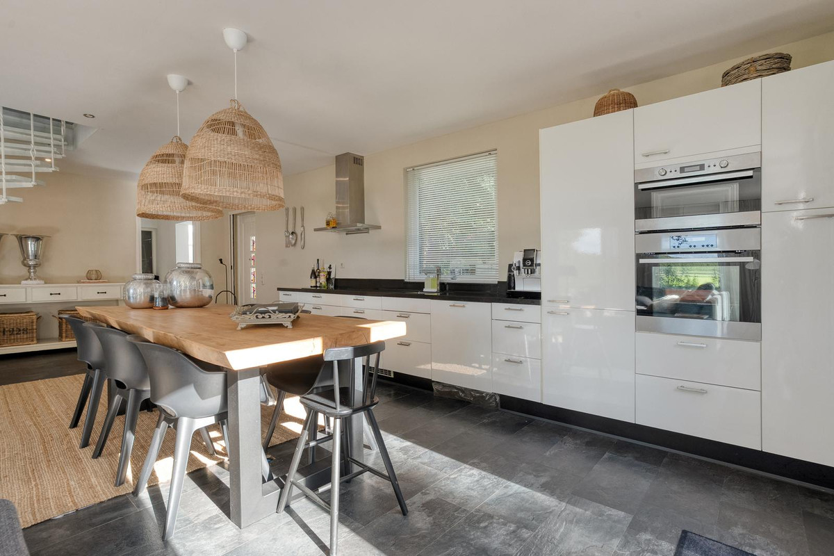 Vrijstaande woning te koop: Sabeldier 4, Koekange
