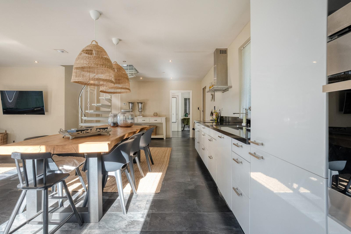 Vrijstaande woning te koop: Sabeldier 4, Koekange