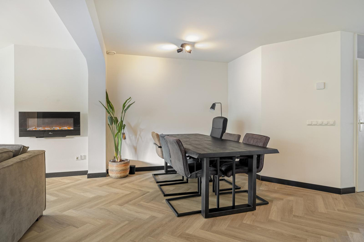 Hoekwoning te koop: Eglantier 15, Prinsenbeek