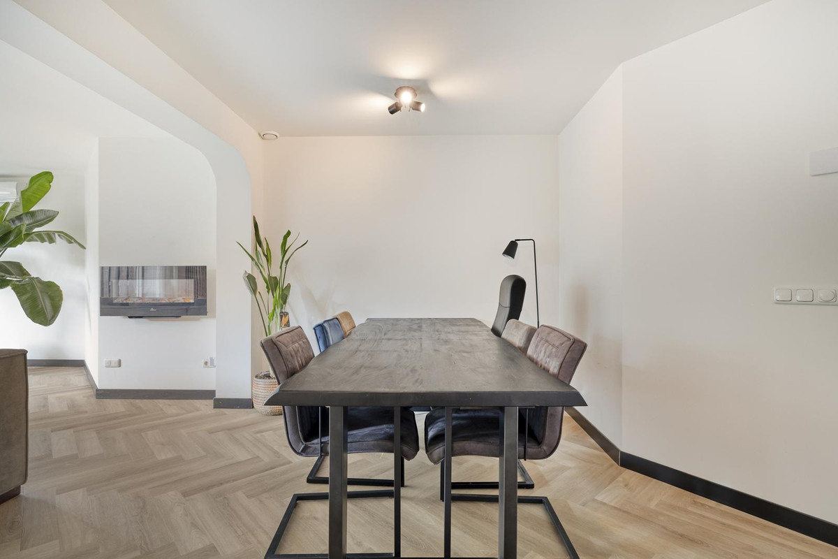 Hoekwoning te koop: Eglantier 15, Prinsenbeek