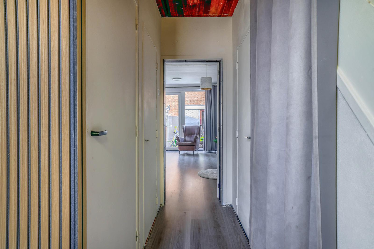 Tussenwoning te koop: De Zeeg 60, Barendrecht
