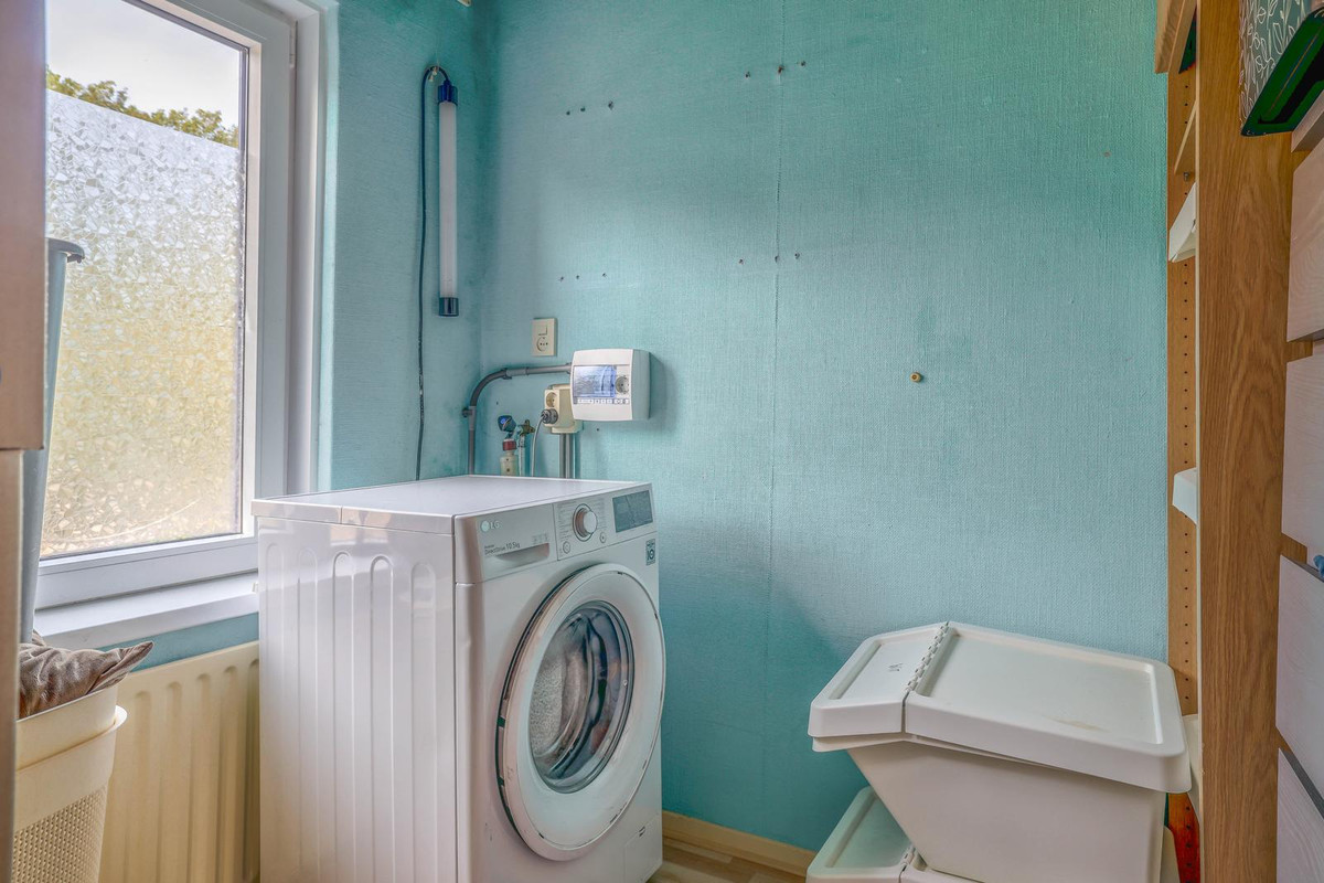 Tussenwoning te koop: De Zeeg 60, Barendrecht