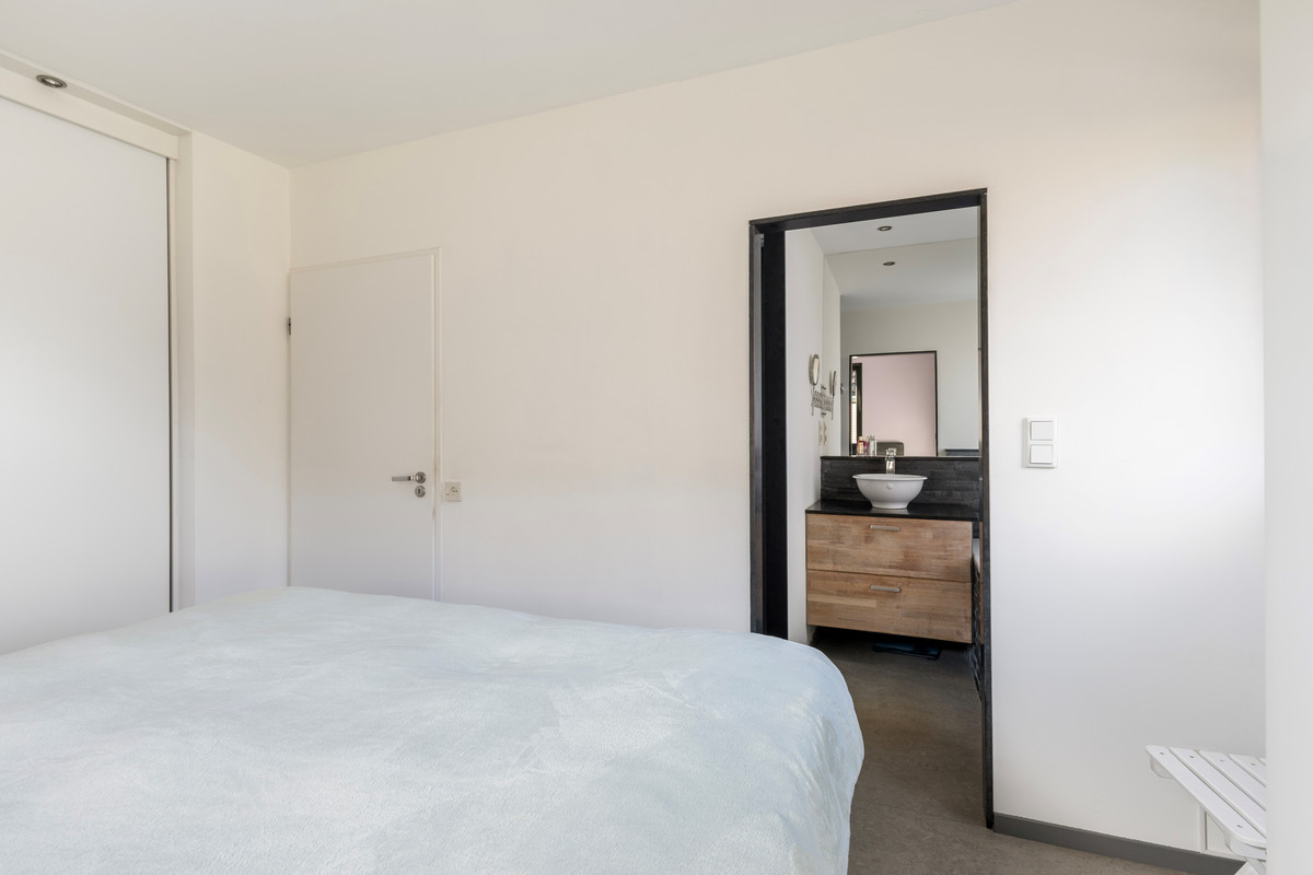 Vrijstaande woning te koop: Merelerf 15, Numansdorp