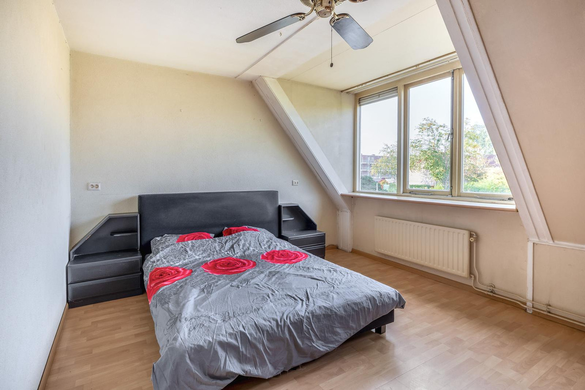 Hoekwoning te koop: Appelgaarde 50, Hellevoetsluis