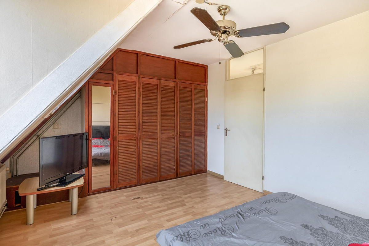Hoekwoning te koop: Appelgaarde 50, Hellevoetsluis