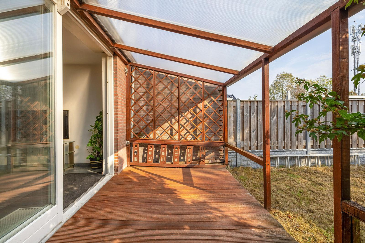 Hoekwoning te koop: Appelgaarde 50, Hellevoetsluis