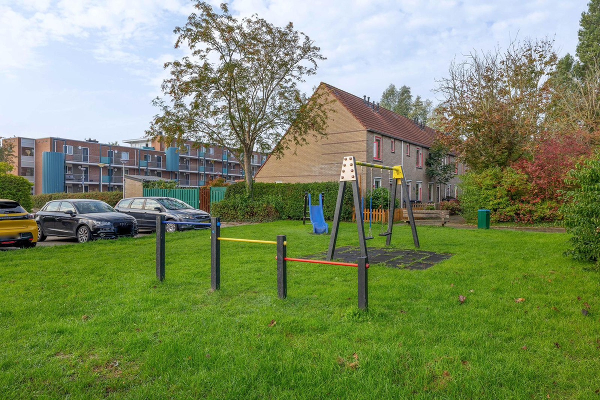 Hoekwoning te koop: Appelgaarde 50, Hellevoetsluis