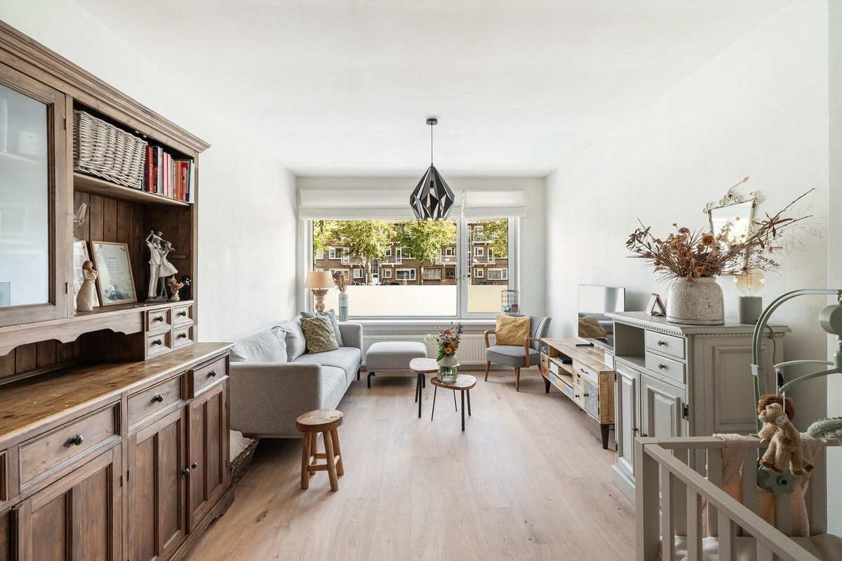 Appartement te koop: Dorpsweg 191A, Rotterdam