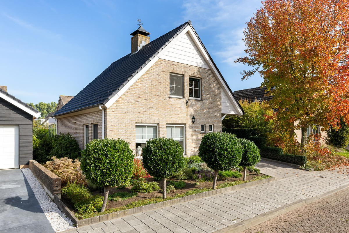 Vrijstaande woning te koop: Ridder Robertstraat 10A, Zaamslag