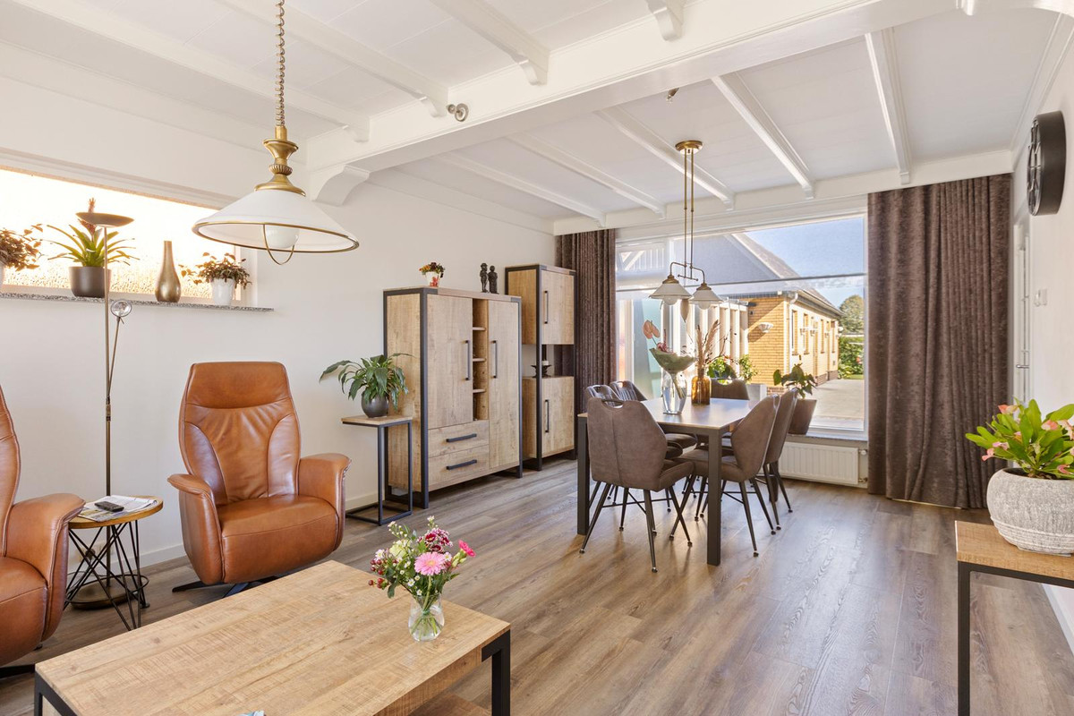Vrijstaande woning te koop: Lindenlaan 26, Wanroij