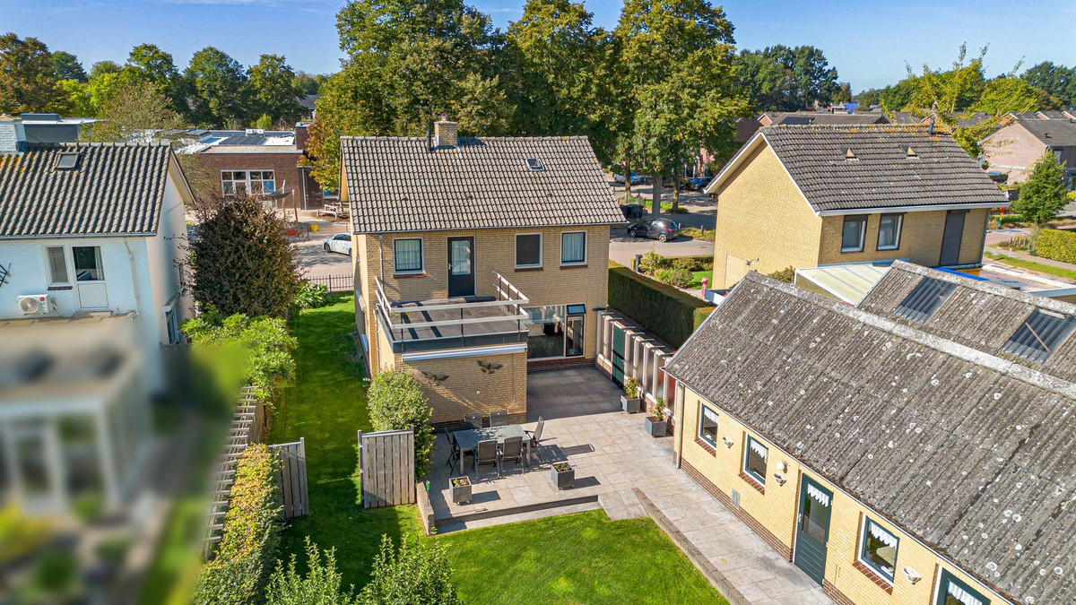 Vrijstaande woning te koop: Lindenlaan 26, Wanroij