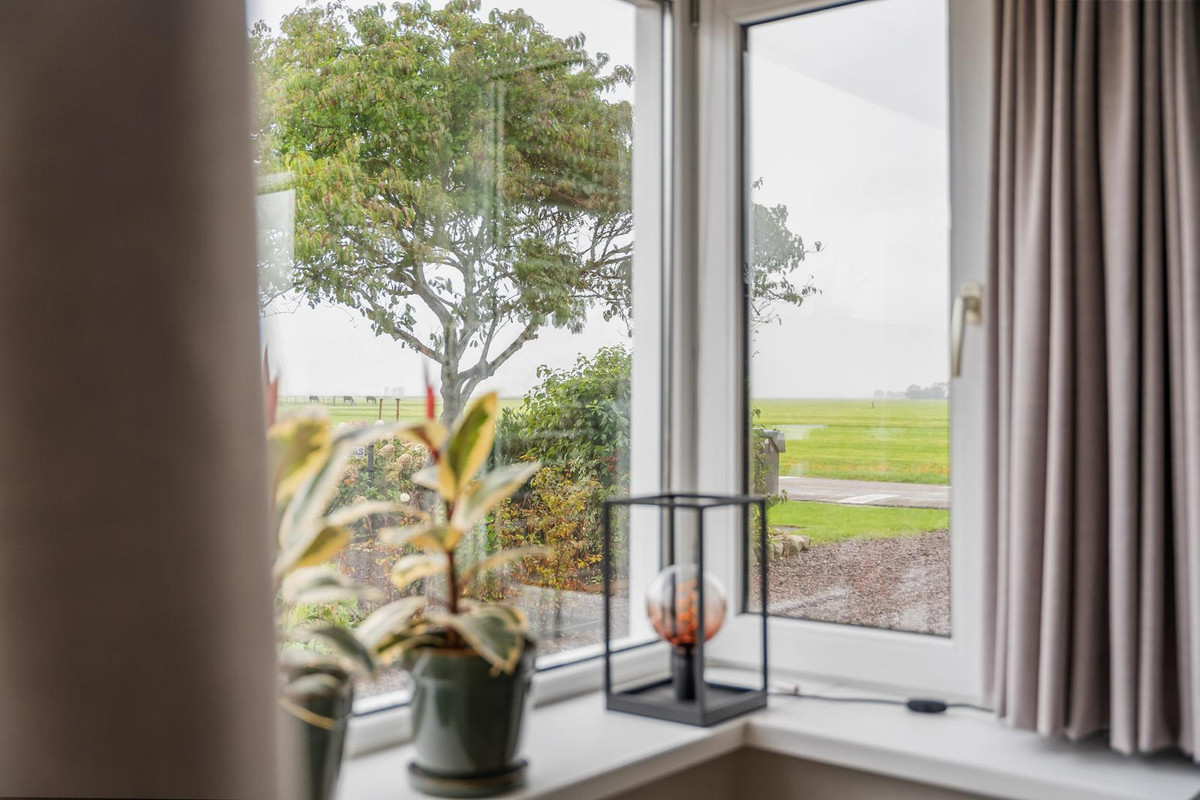 Vrijstaande woning te koop: Van Kleffenswei 1, Raard