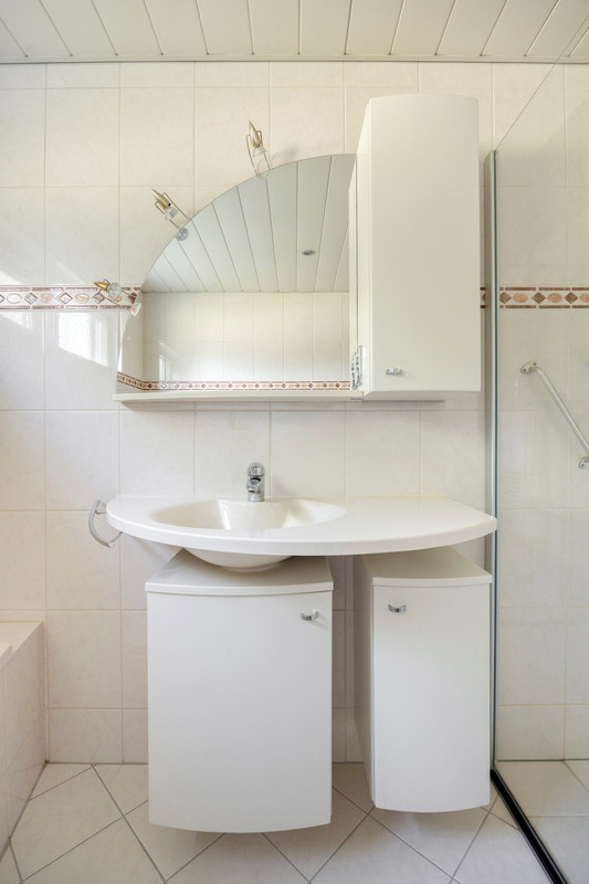 Vrijstaande woning te koop: Nachtegaallaan 6, Dodewaard