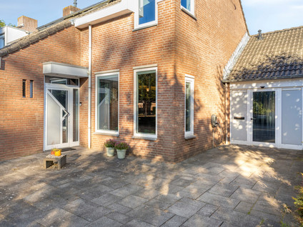 Burg. Van Laarstraat 20