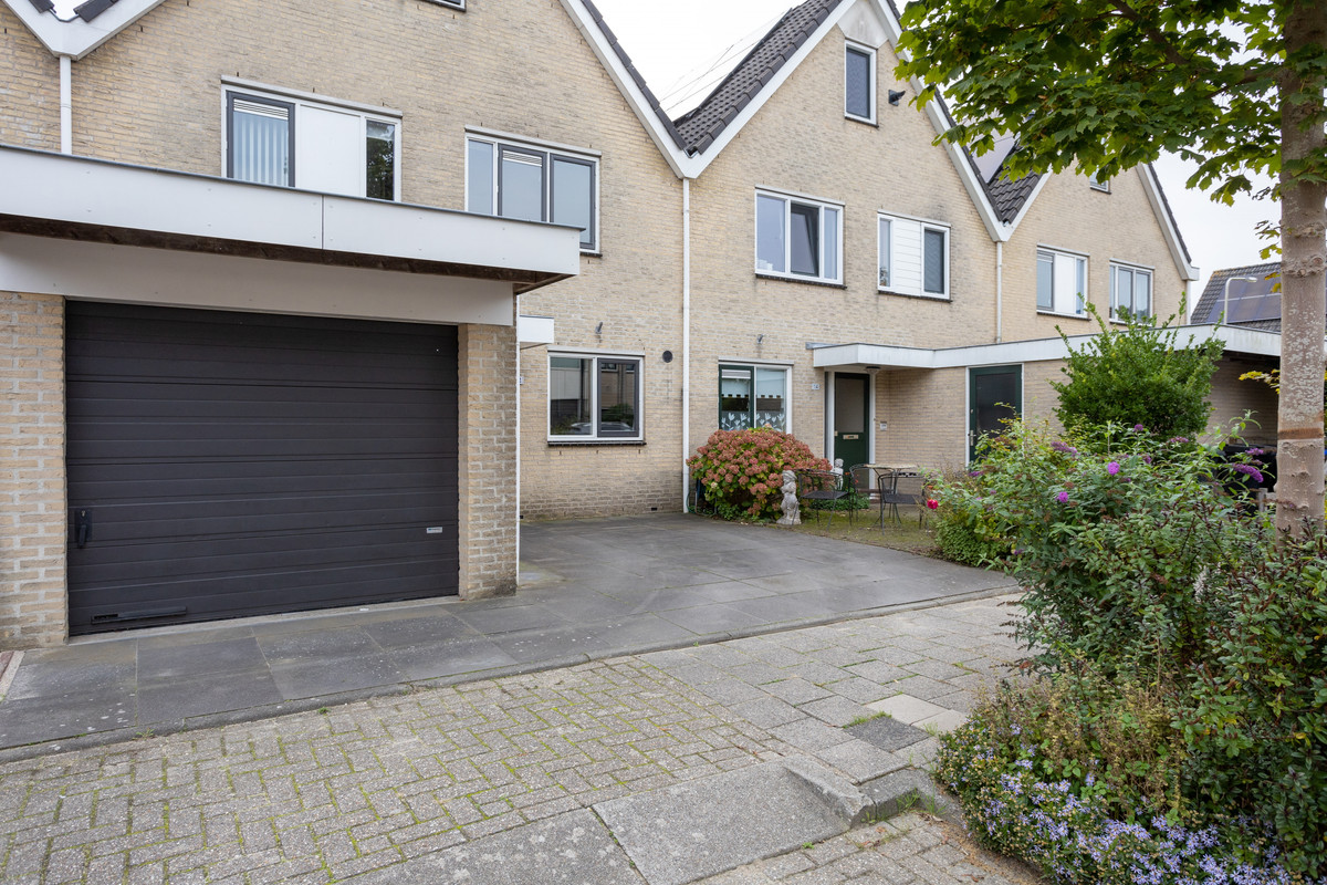 Tussenwoning te koop: Sterrenlaan 112, Bleiswijk