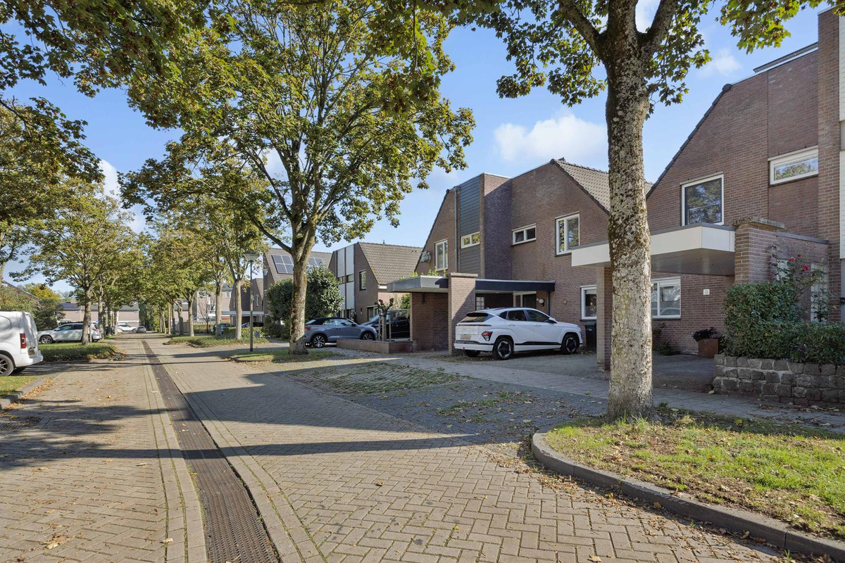 Tussenwoning te koop: Weverseind 20, Oss