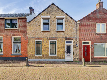 Dorpsstraat 6