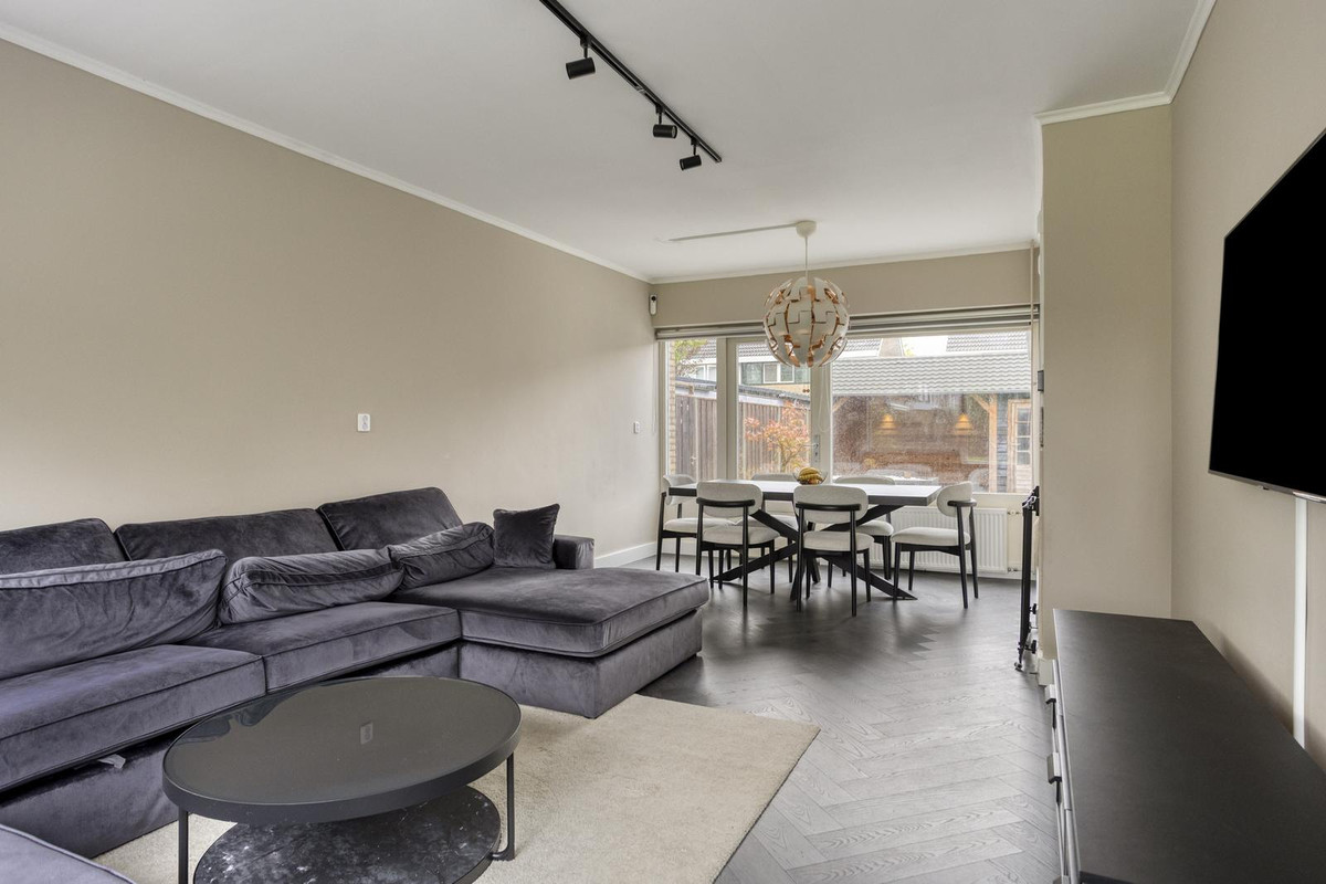 Hoekwoning te koop: Govert Flinckplantsoen 18, Heerhugowaard