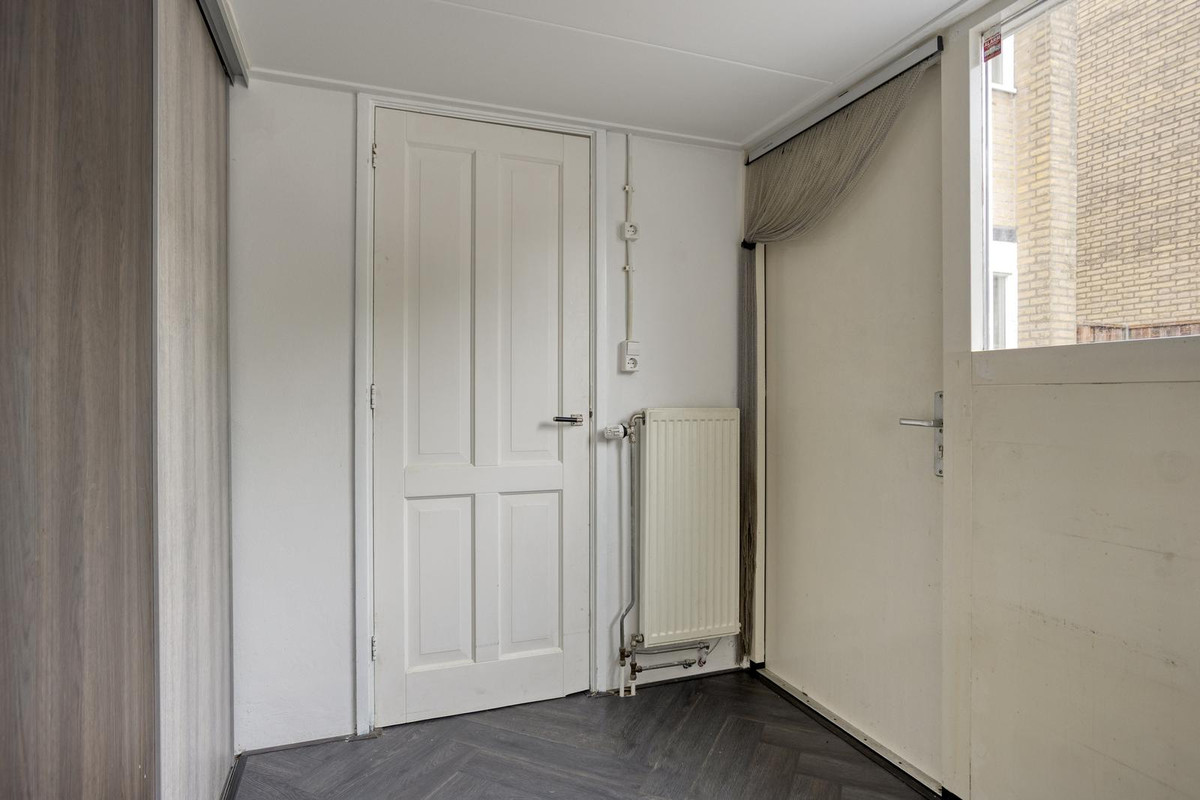 Hoekwoning te koop: Govert Flinckplantsoen 18, Heerhugowaard