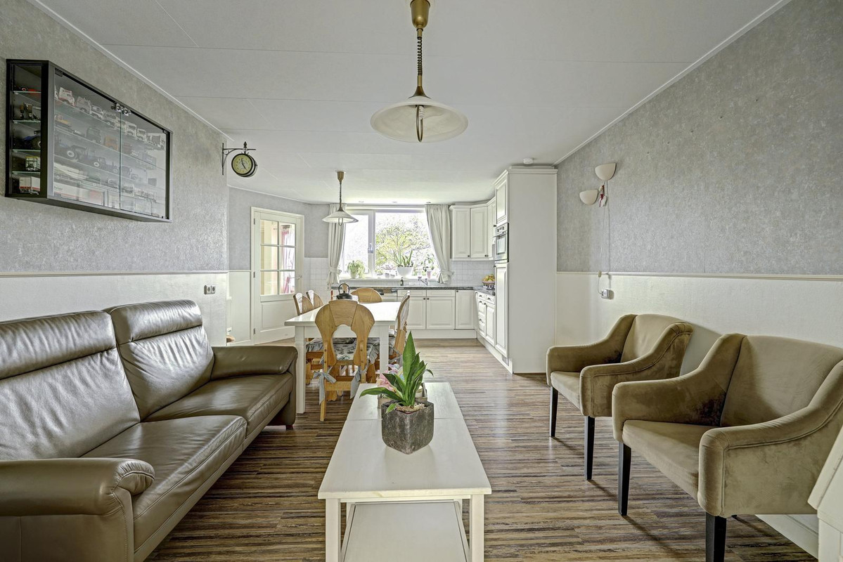 Tussenwoning te koop: Kerkstraat 30, Scherpenisse