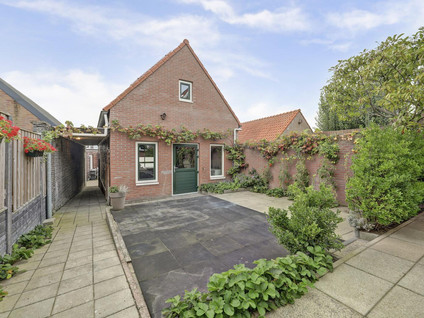 Kerkstraat 30
