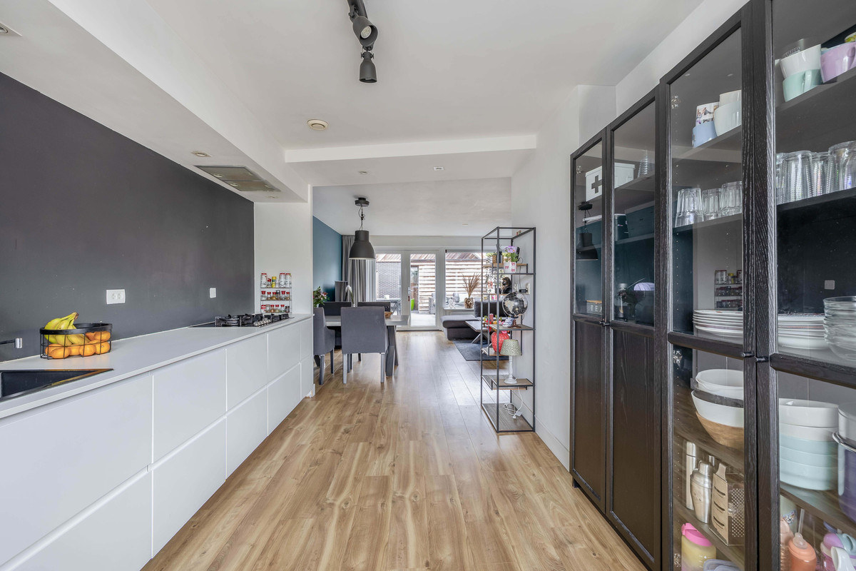 Tussenwoning te koop: Sterrenlaan 140, Waddinxveen
