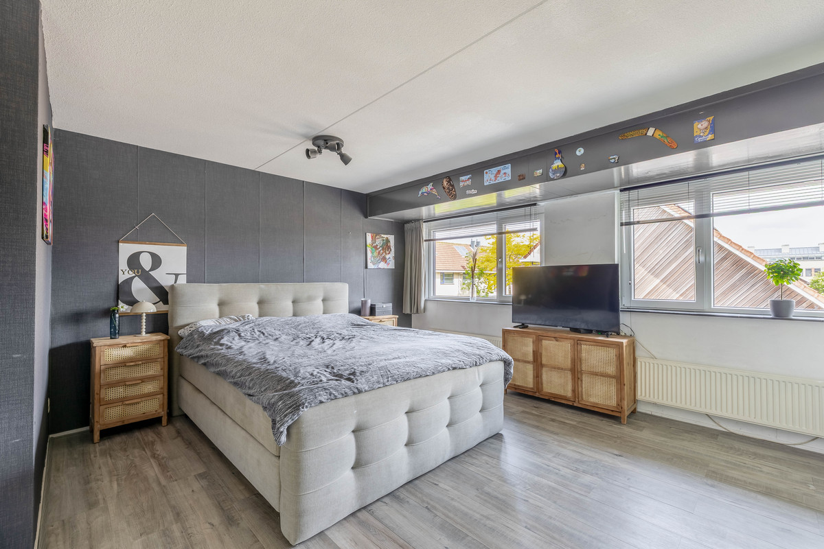 Tussenwoning te koop: Sterrenlaan 140, Waddinxveen