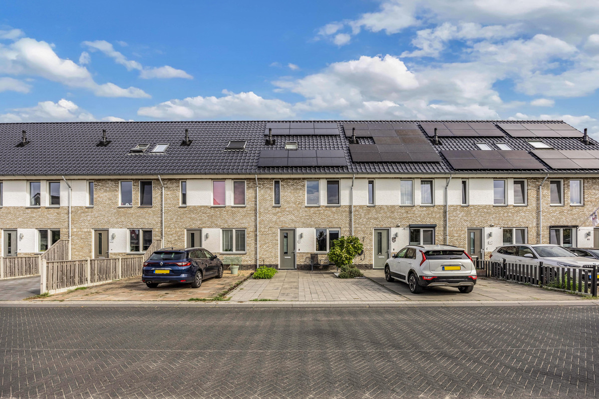 Tussenwoning te koop: Penningkruidstraat 55, Lelystad