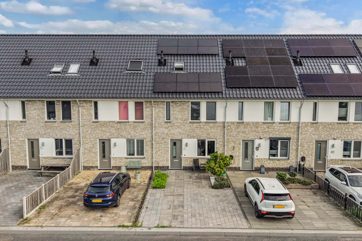 Tussenwoning te koop: Penningkruidstraat 55, Lelystad