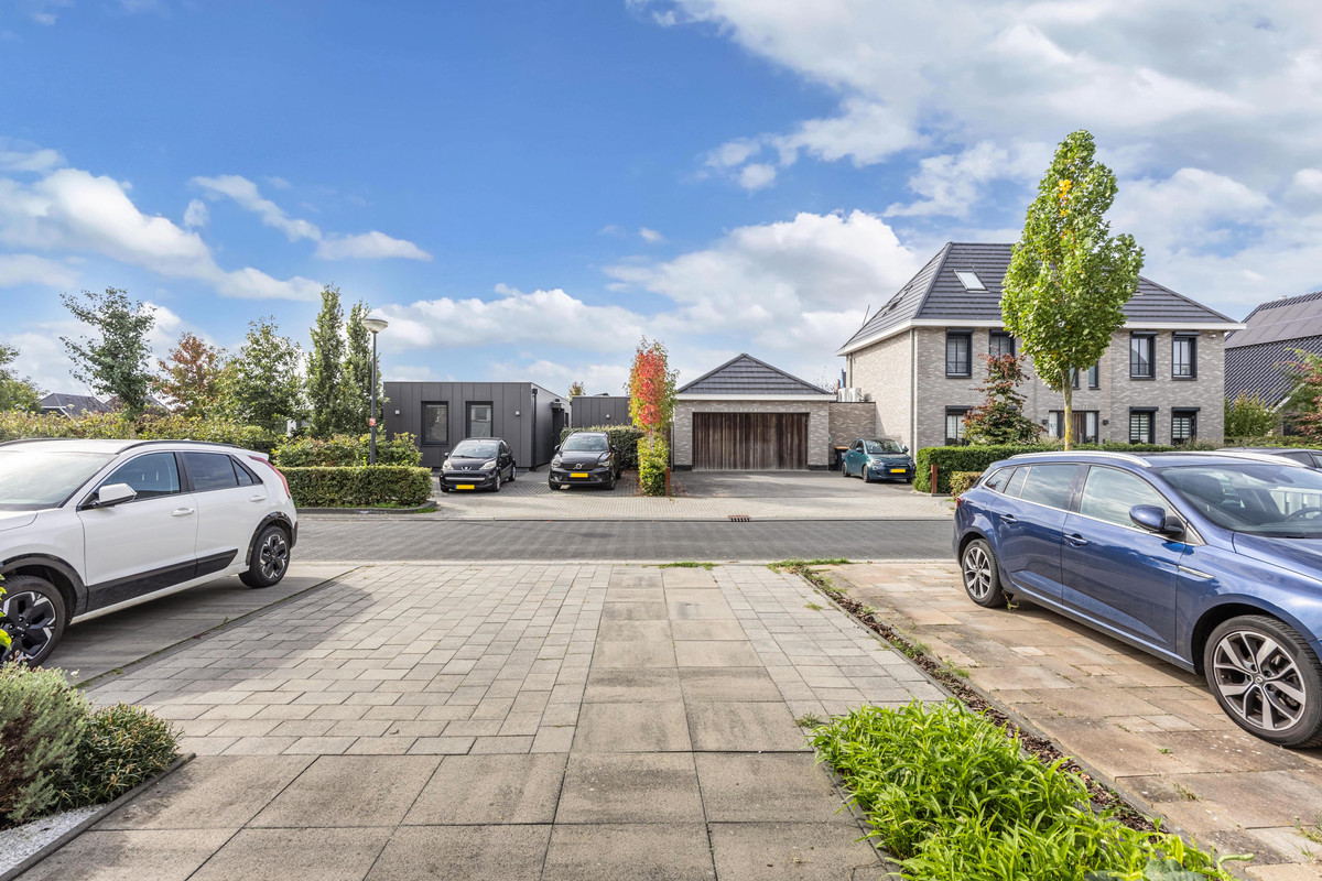 Tussenwoning te koop: Penningkruidstraat 55, Lelystad