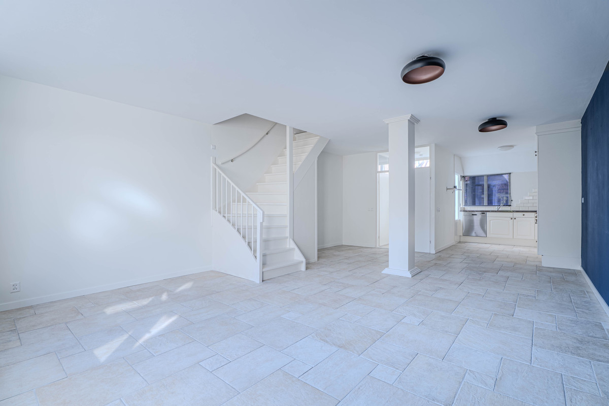 Tussenwoning te koop: de Windhond 9, Hellevoetsluis