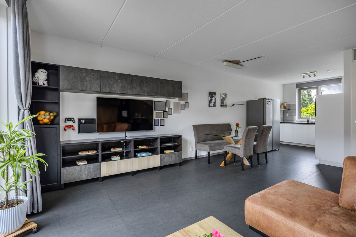 Tussenwoning te koop: Penningkruidstraat 55, Lelystad