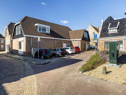 Bosma's Plein 10