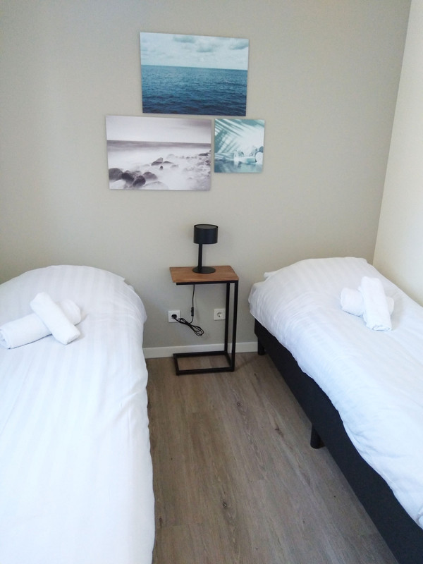 Vrijstaande woning te koop: Parkweg 2-234, Hellevoetsluis